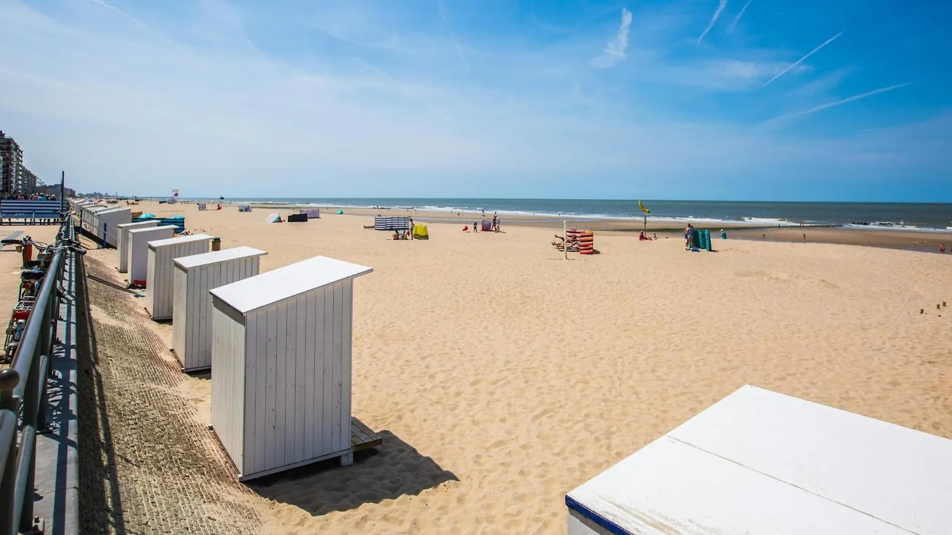 Spacious Apartment On The 1St Floor Middelkerke