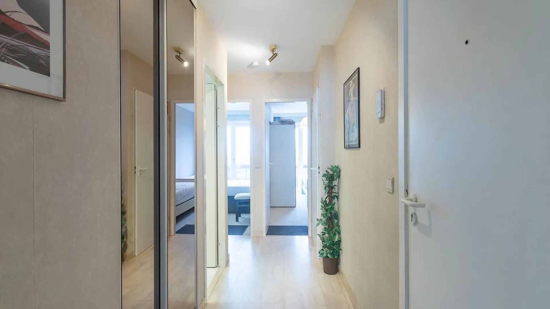 Spacious Apartment On The 1St Floor Middelkerke Belgium